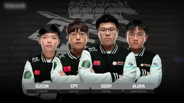 在比赛中始