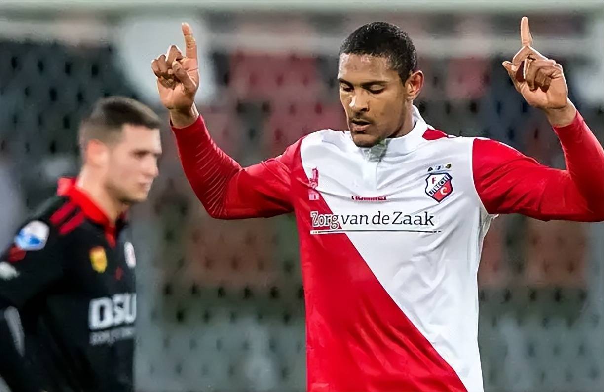 守球员闻风 守球员闻风